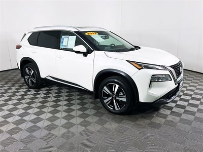 2022 Nissan Rogue SL