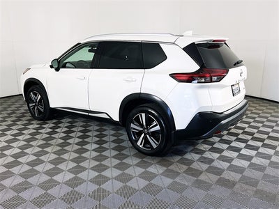 2022 Nissan Rogue SL