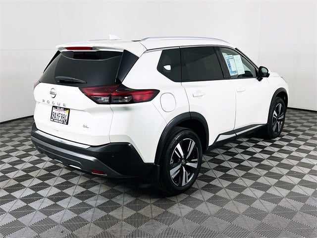 2022 Nissan Rogue SL