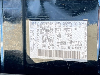 2022 Nissan Pathfinder SV