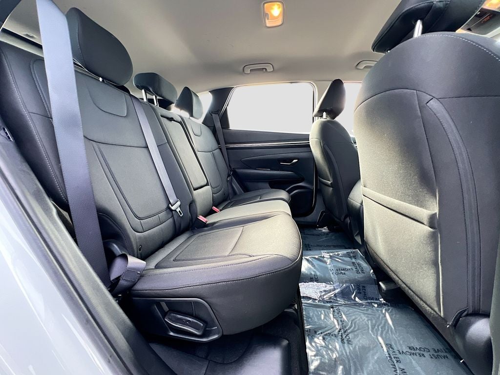 2022 Hyundai TUCSON SE