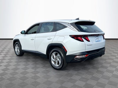 2022 Hyundai TUCSON SE