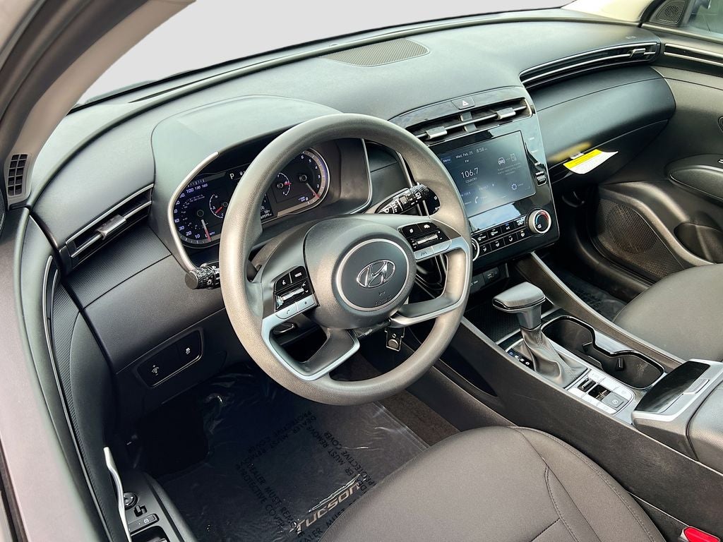 2022 Hyundai TUCSON SE