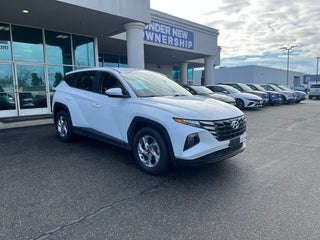 2022 Hyundai TUCSON SE