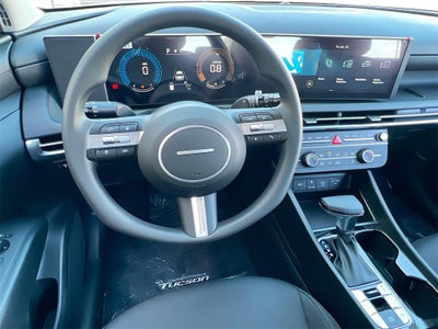 2026 Hyundai TUCSON SE FWD