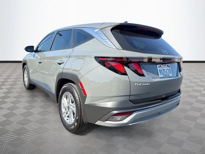 2025 Hyundai TUCSON SE