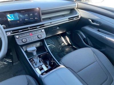 2026 Hyundai TUCSON SE FWD