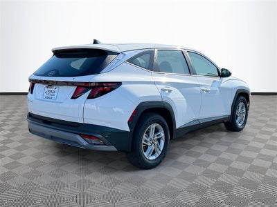 2026 Hyundai TUCSON SE FWD
