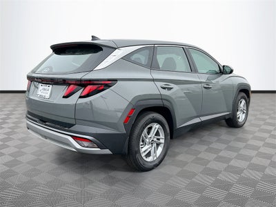 2026 Hyundai TUCSON SE FWD