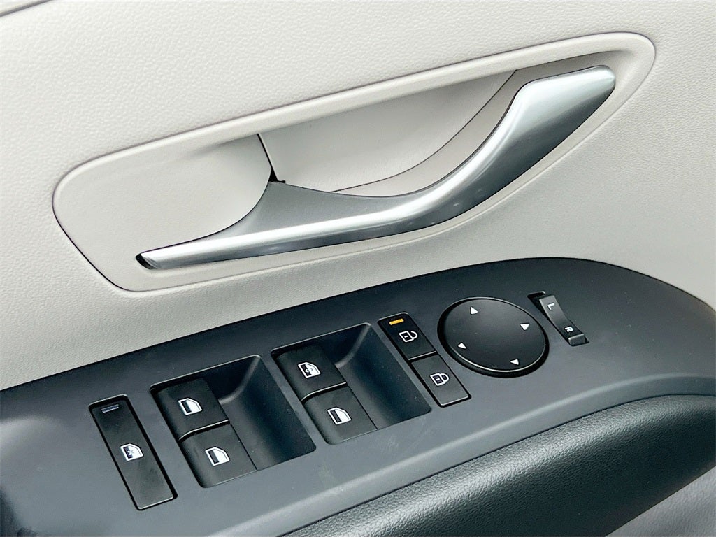 2025 Hyundai TUCSON SE FWD