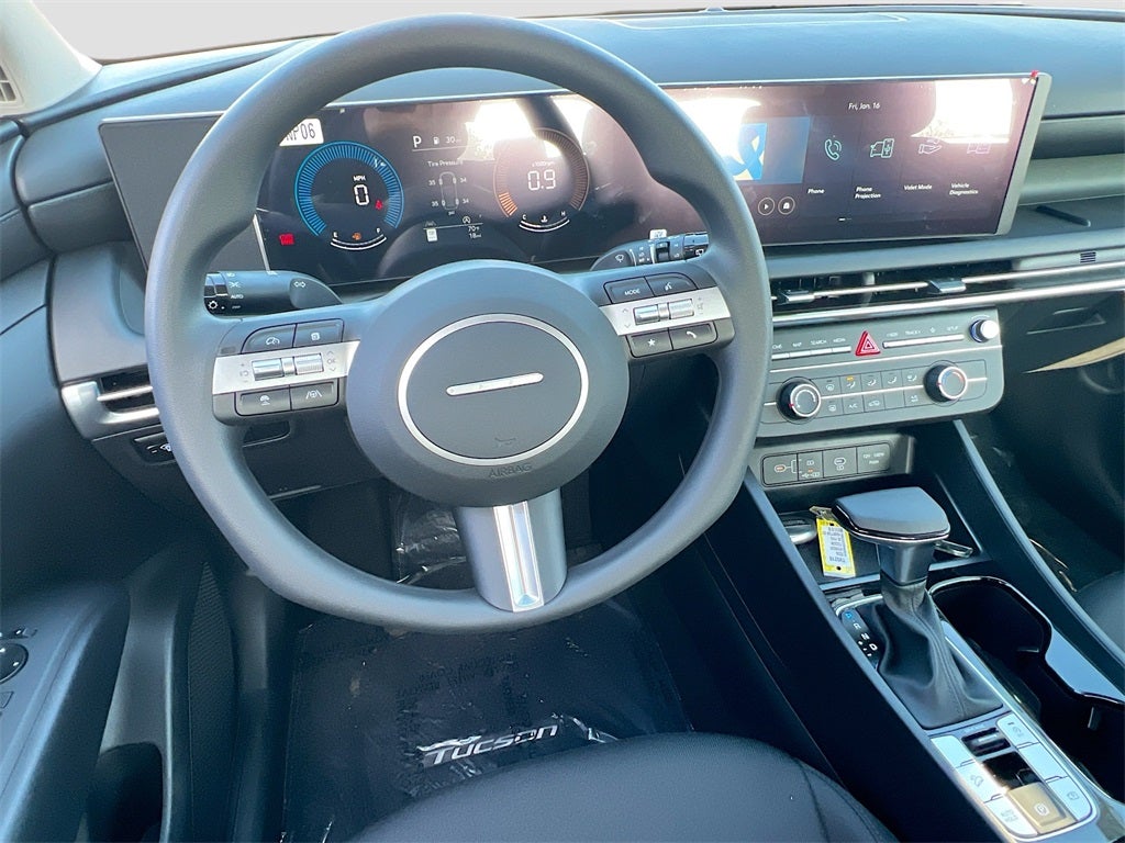 2026 Hyundai TUCSON SE FWD