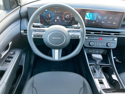 2026 Hyundai TUCSON SE FWD