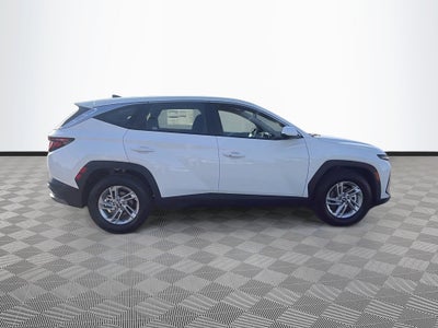 2026 Hyundai TUCSON SE