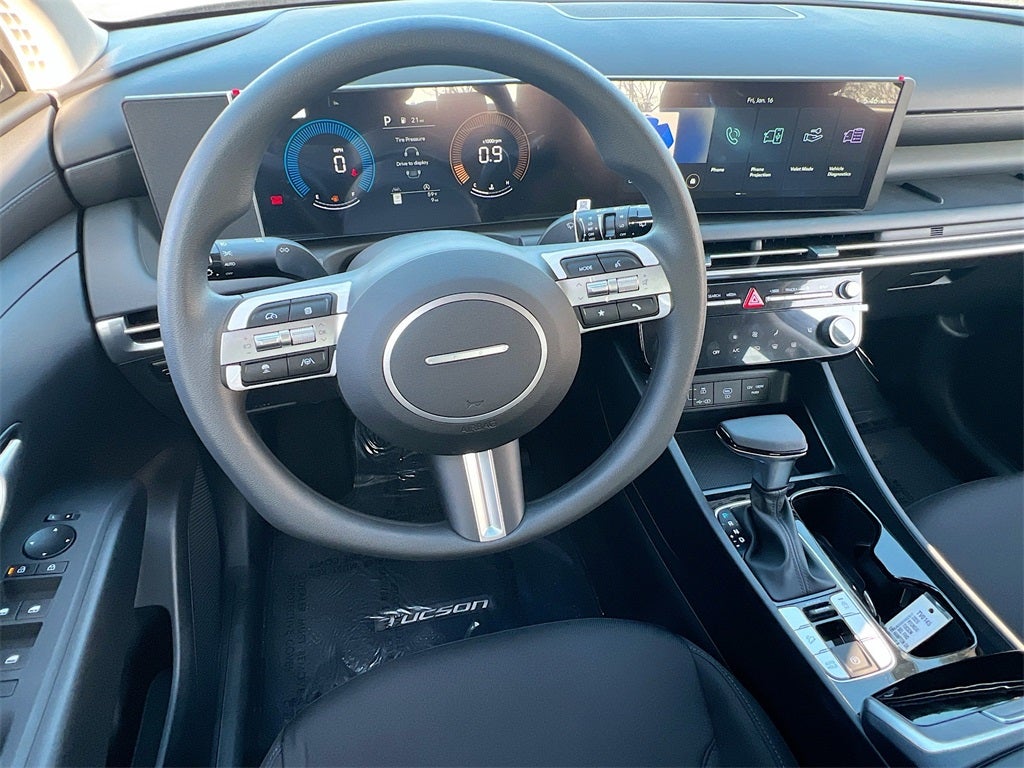 2026 Hyundai TUCSON SEL FWD