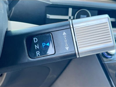 2025 Hyundai SANTA FE SE