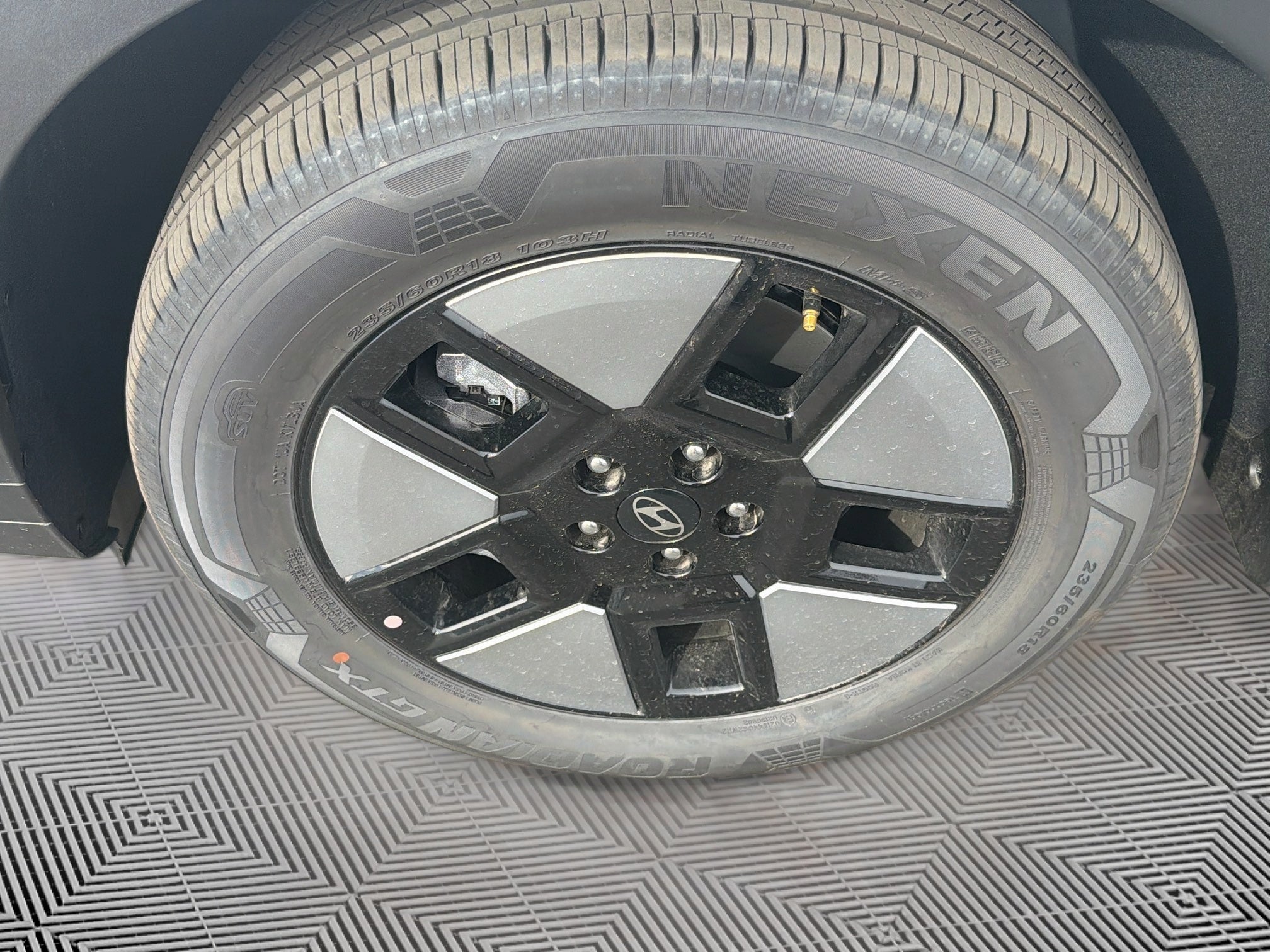 2027 Hyundai SANTA FE HYBRID SEL