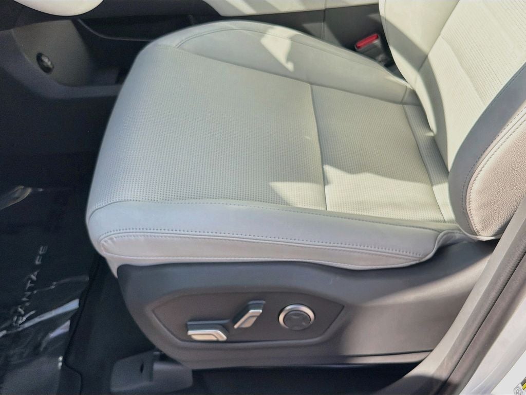 2027 Hyundai SANTA FE HYBRID Limited 6P