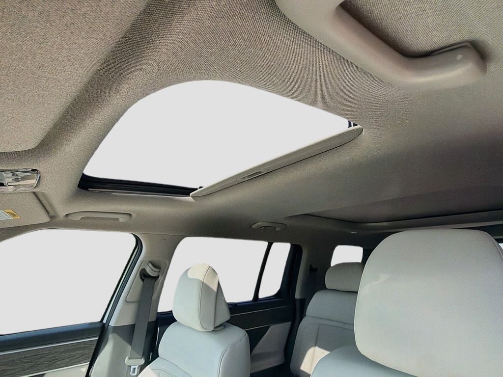 2027 Hyundai SANTA FE HYBRID Limited 6P