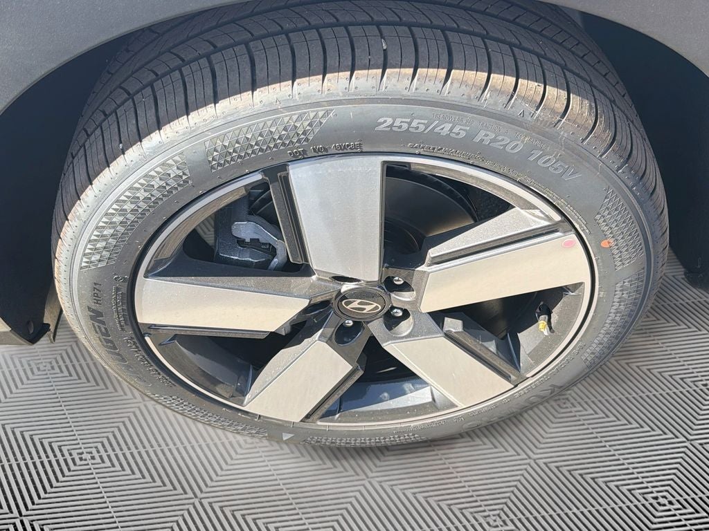 2027 Hyundai SANTA FE HYBRID Limited 6P