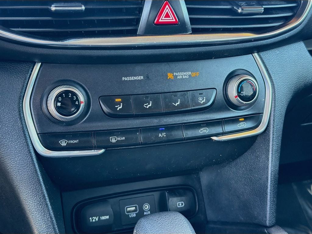 2019 Hyundai SANTA FE SE