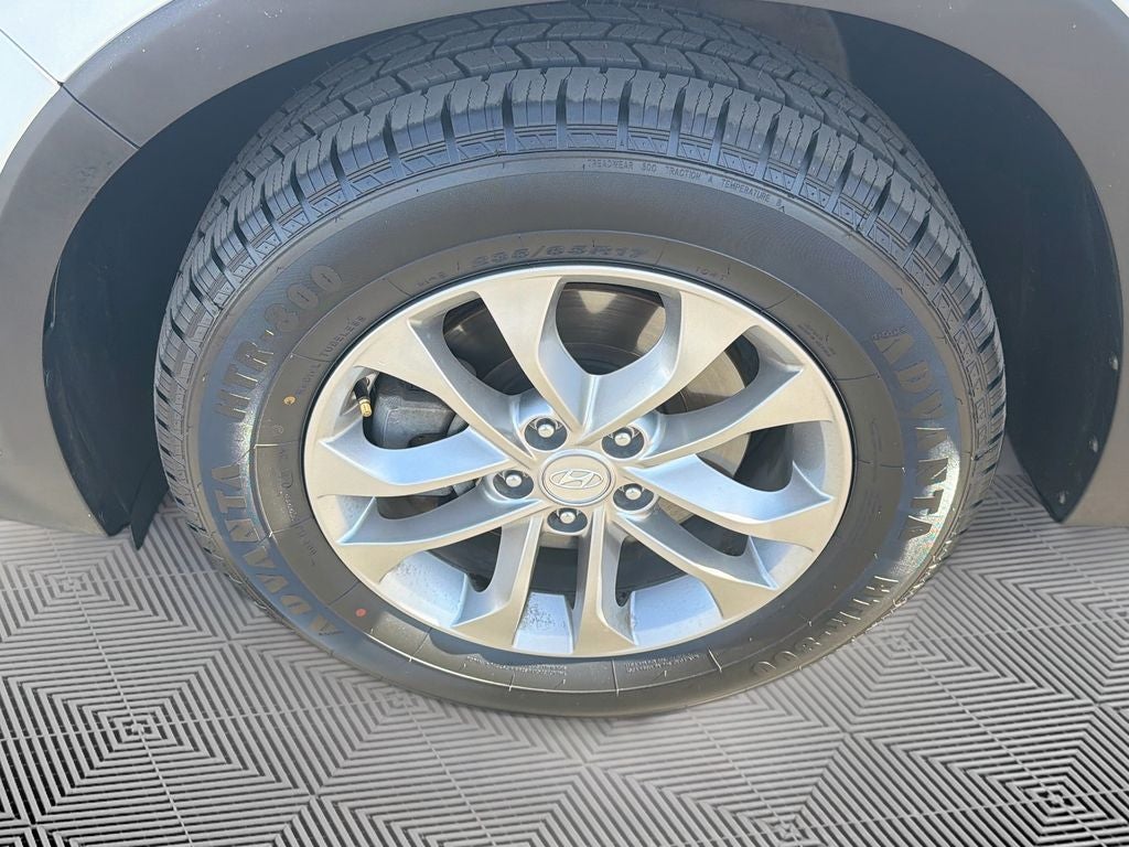 2019 Hyundai SANTA FE SE