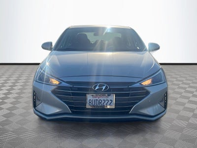 2019 Hyundai ELANTRA SE