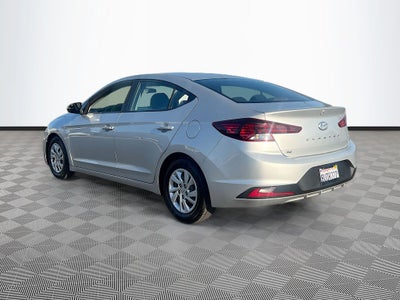 2019 Hyundai ELANTRA SE