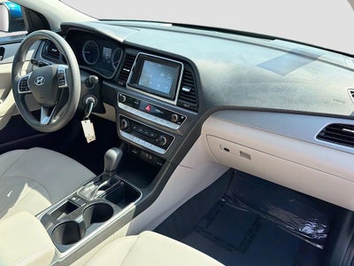 2018 Hyundai SONATA SE