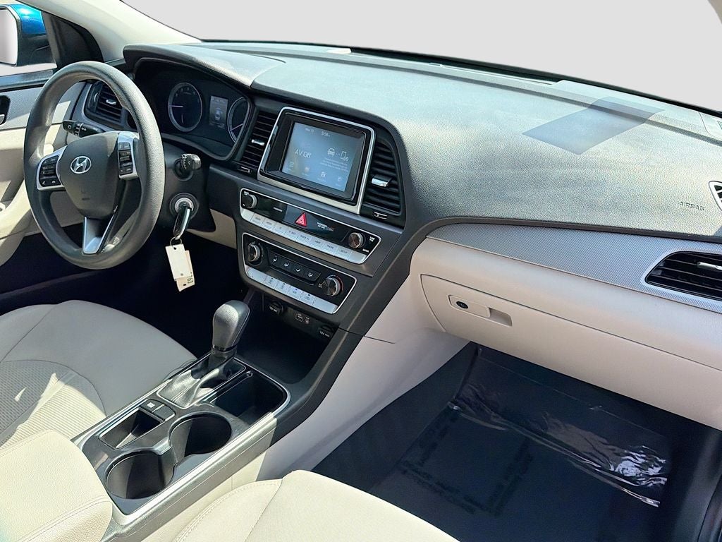 2018 Hyundai SONATA SE