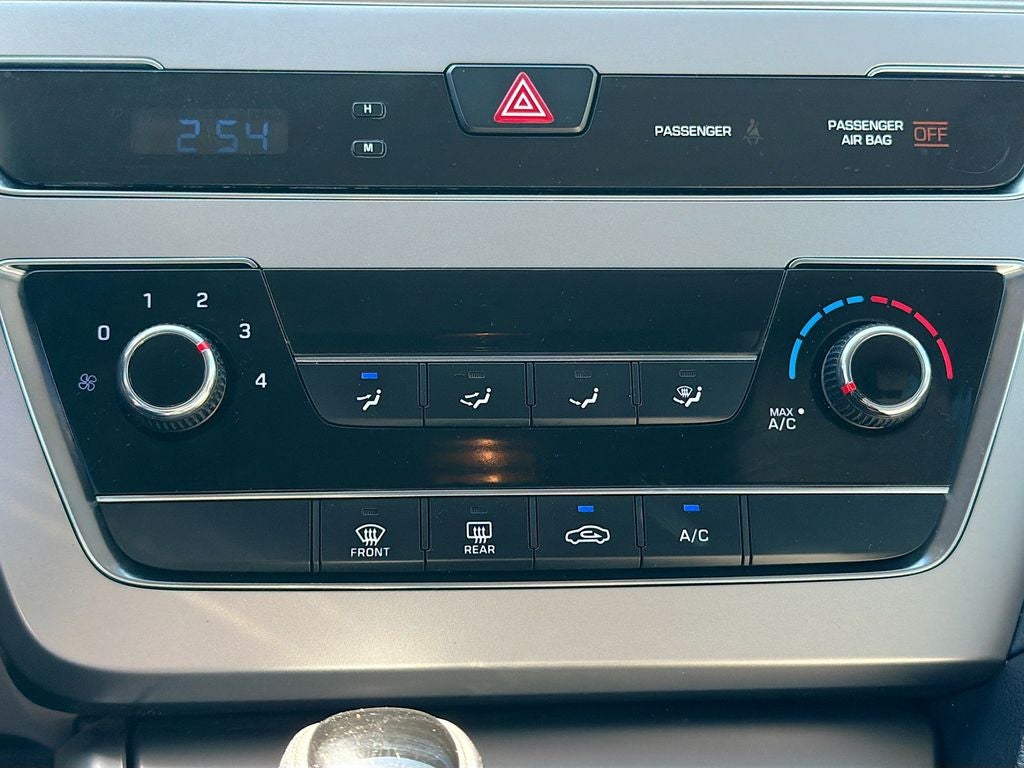 2015 Hyundai SONATA 2.4L SE