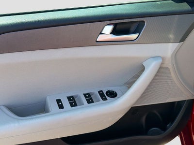 2015 Hyundai SONATA 2.4L SE