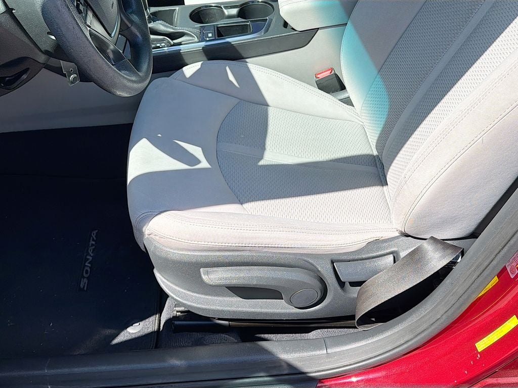 2015 Hyundai SONATA 2.4L SE