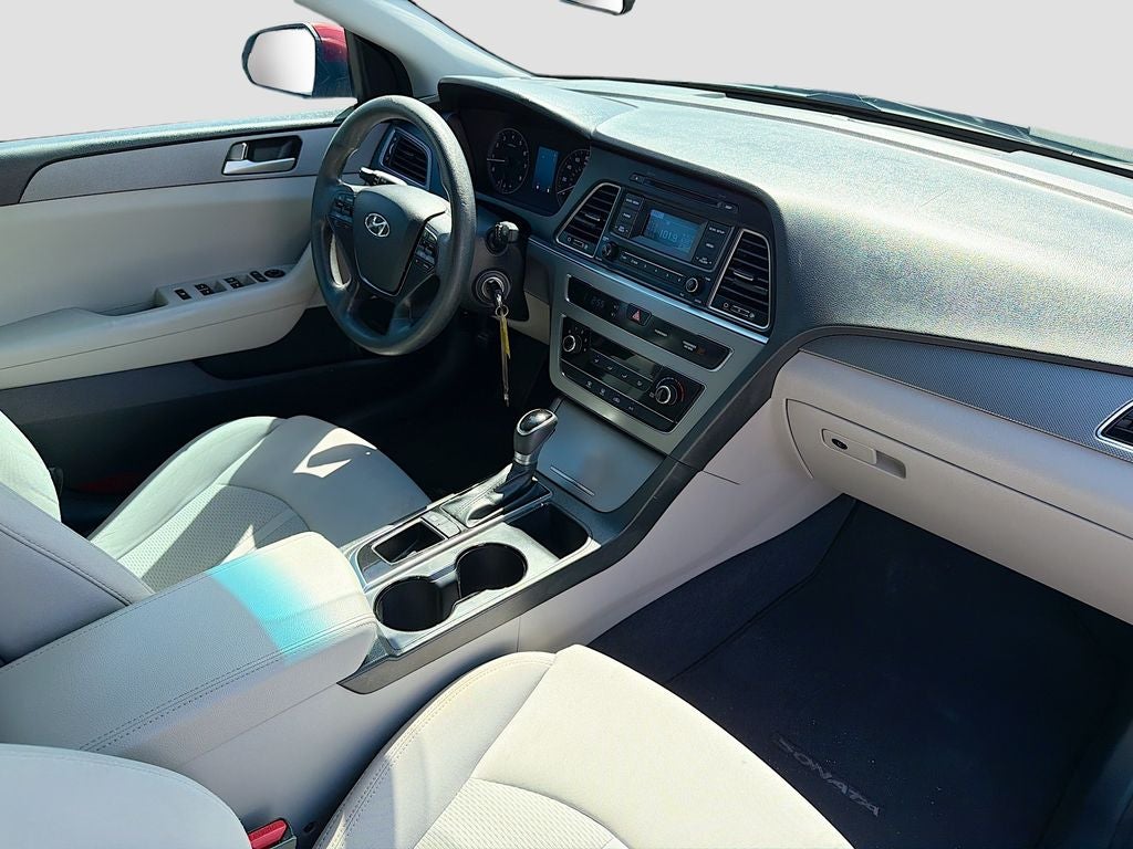 2015 Hyundai SONATA 2.4L SE