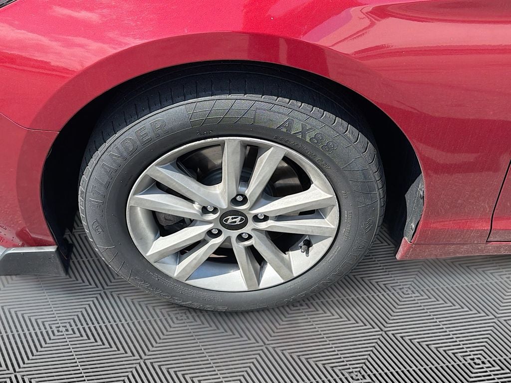 2015 Hyundai SONATA 2.4L SE