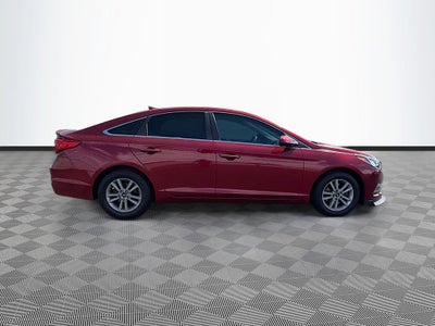 2015 Hyundai SONATA 2.4L SE