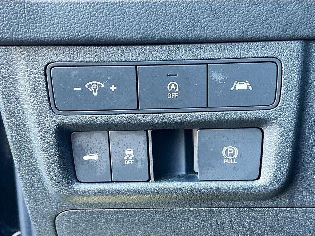 2022 Hyundai SONATA SE