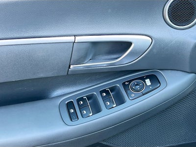 2022 Hyundai SONATA SE