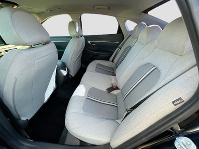 2022 Hyundai SONATA SE