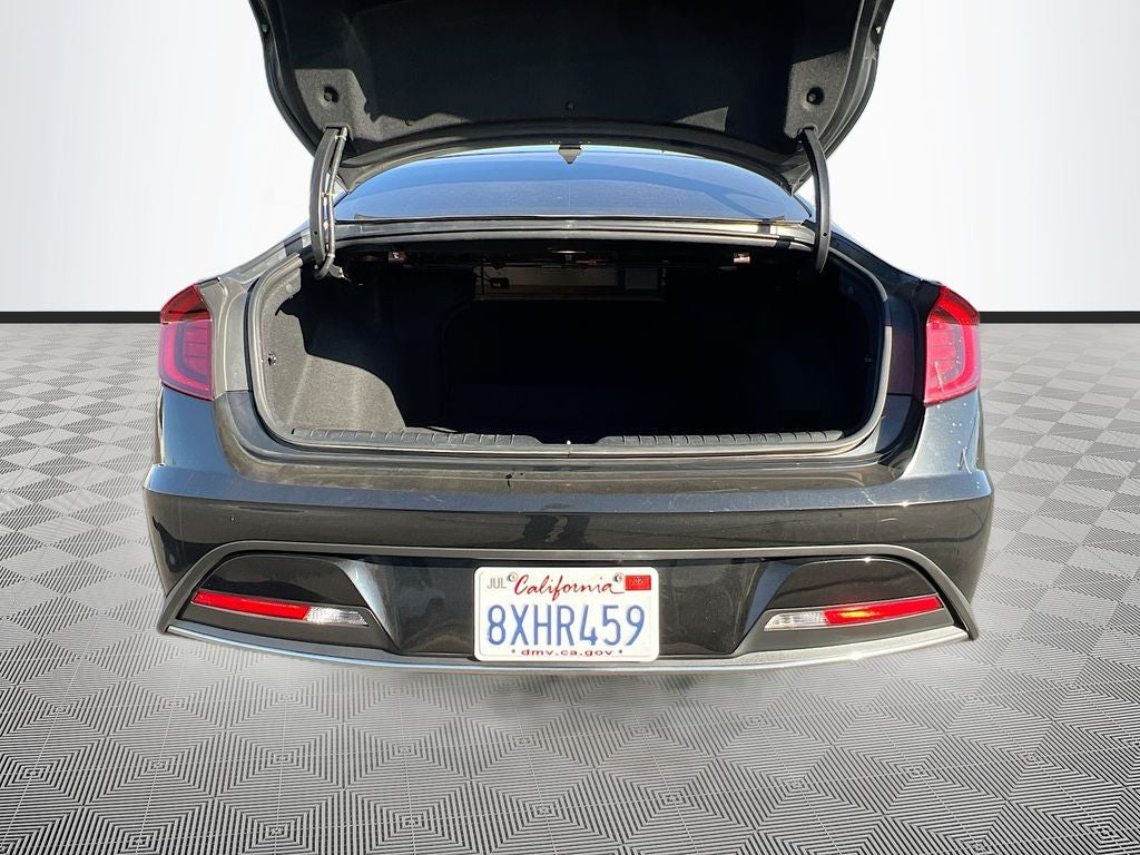 2022 Hyundai SONATA SE