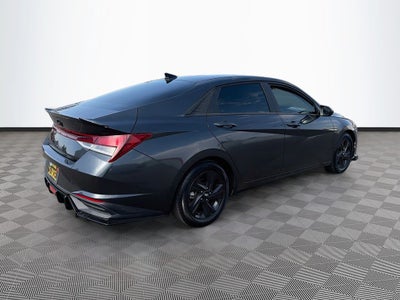 2022 Hyundai ELANTRA SEL