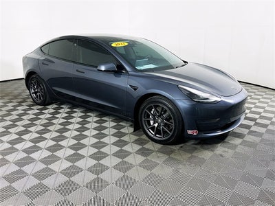 2022 Tesla Model 3 Base