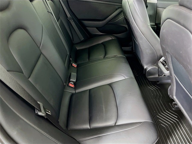 2022 Tesla Model 3 Base