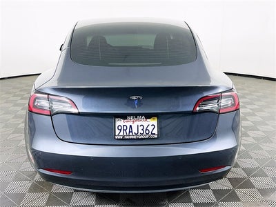 2022 Tesla Model 3 Base