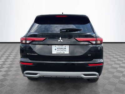 2024 Mitsubishi Outlander SE