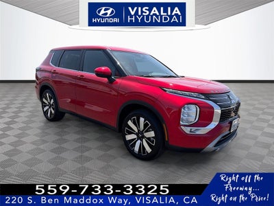 2025 Mitsubishi Outlander SE