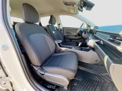 2026 Hyundai KONA SE FWD