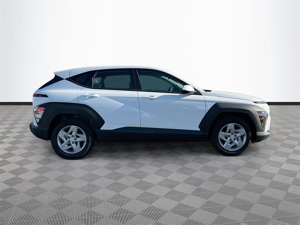 2026 Hyundai KONA SE FWD