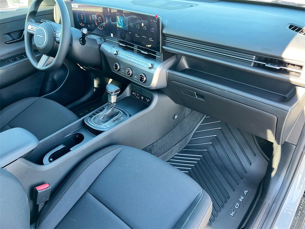 2026 Hyundai KONA SE FWD