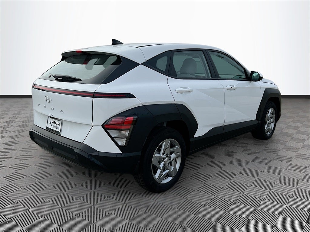 2026 Hyundai KONA SE FWD