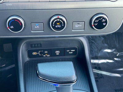 2026 Hyundai KONA SE FWD